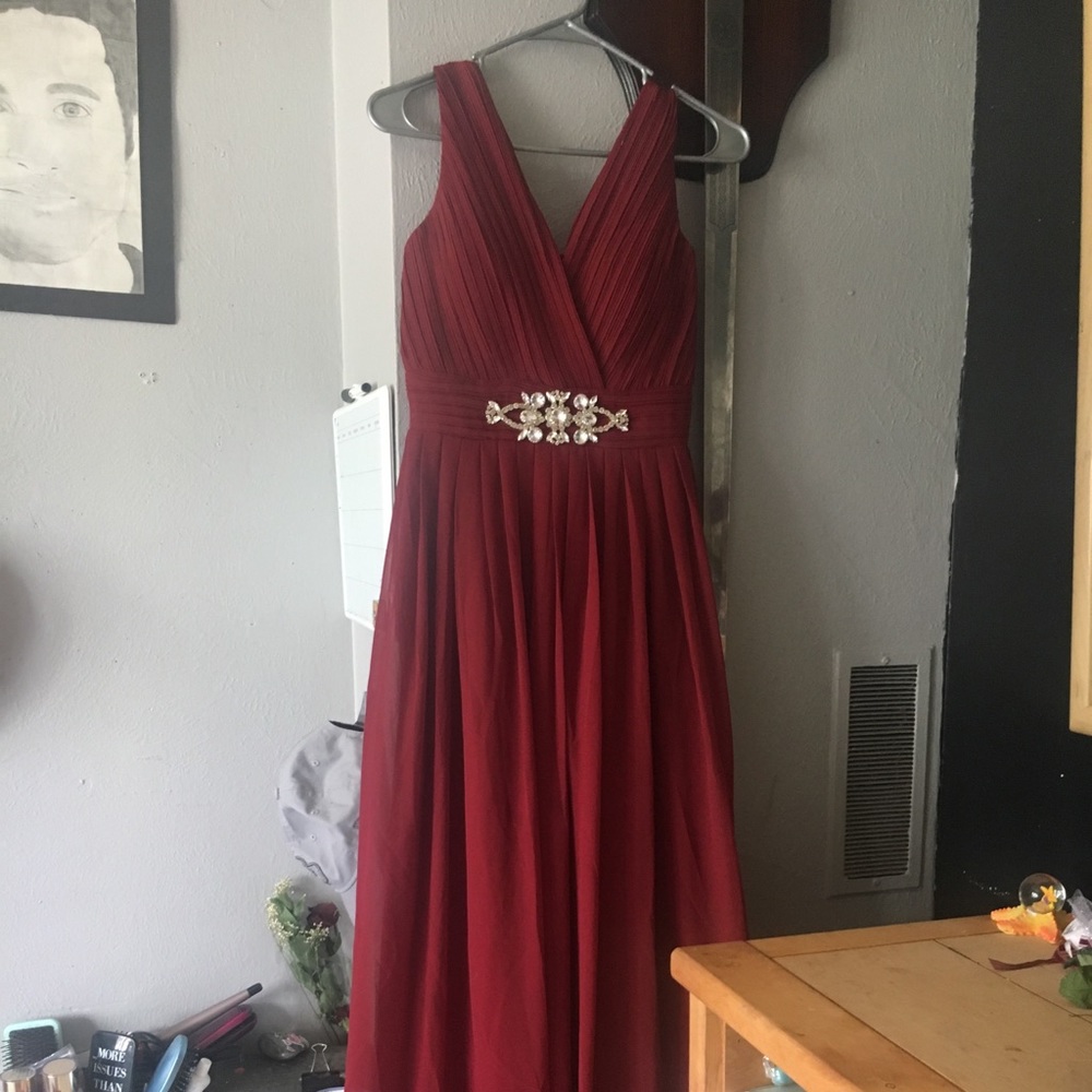 Red/ burgundy prom dress